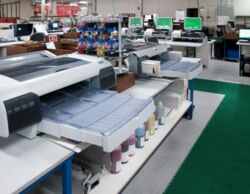 Schwer entflammbar Industrieboden mit Klicksystem von FORTELOCK Beispiel